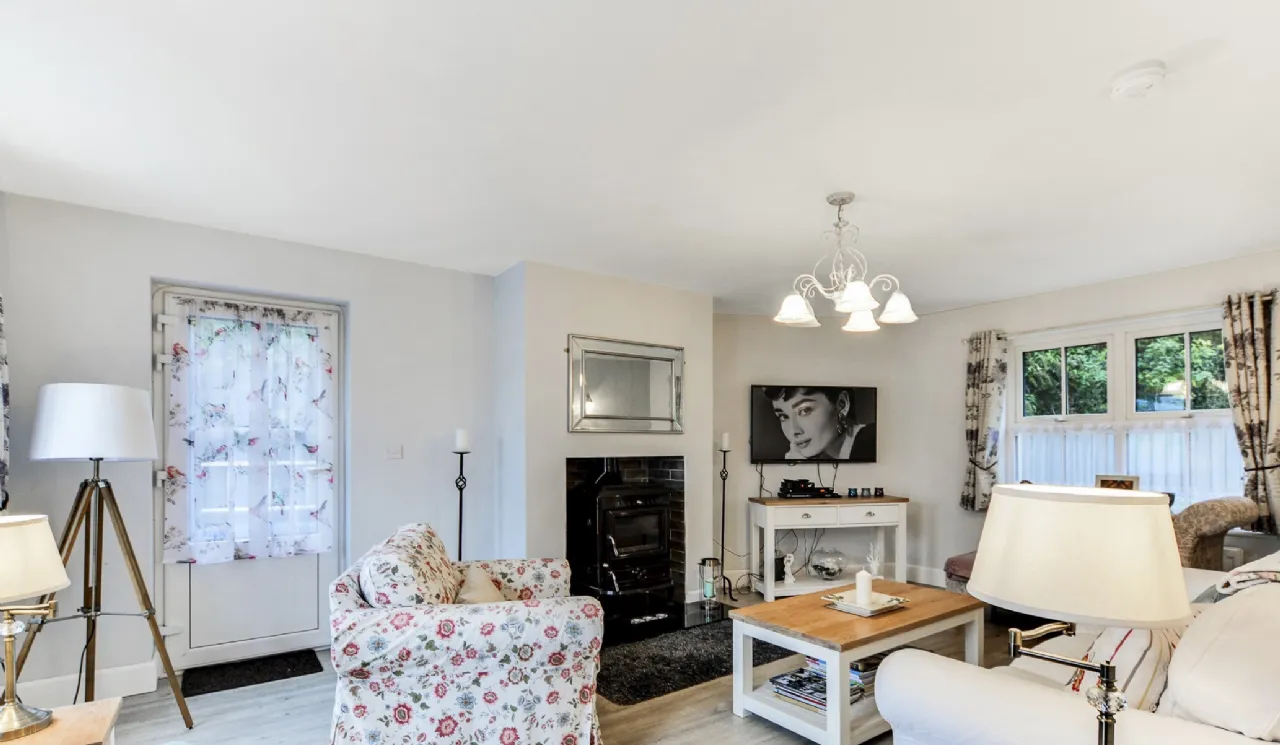 Photo of 1 Bank Terrace, Ramelton, Co. Donegal, F92Y5F9