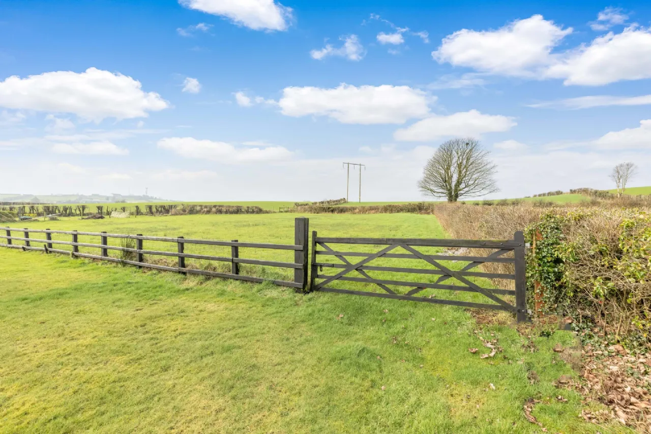 Photo of Lisua, Drummuck, Stranooden, H18WD34