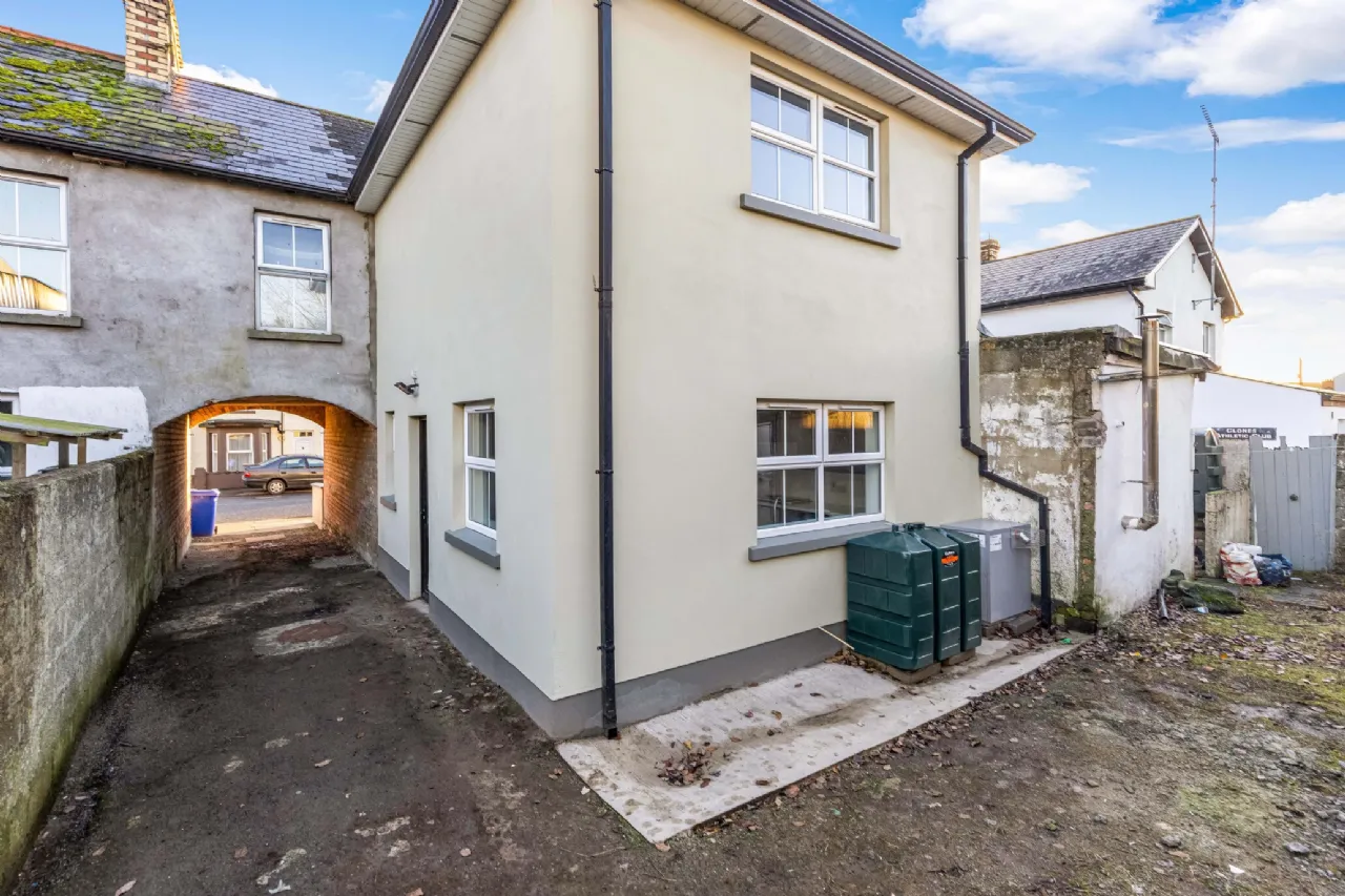 Photo of 6 Carn Gardens, Newtownbutler Rd, Clones, Co. Monaghan, H23AD81