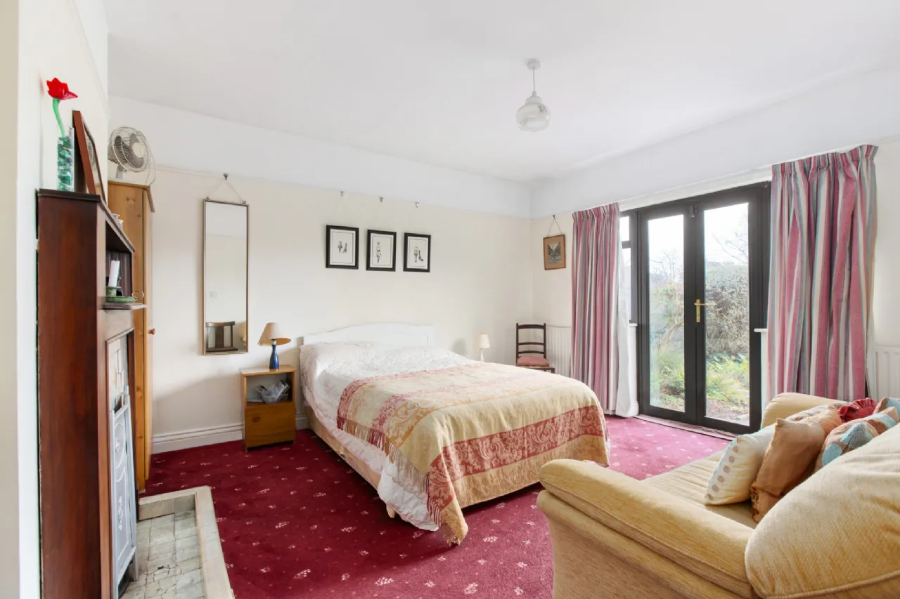 Photo of 5 Woodlawn Park, Churchtown, Dublin 14, D14 NX77