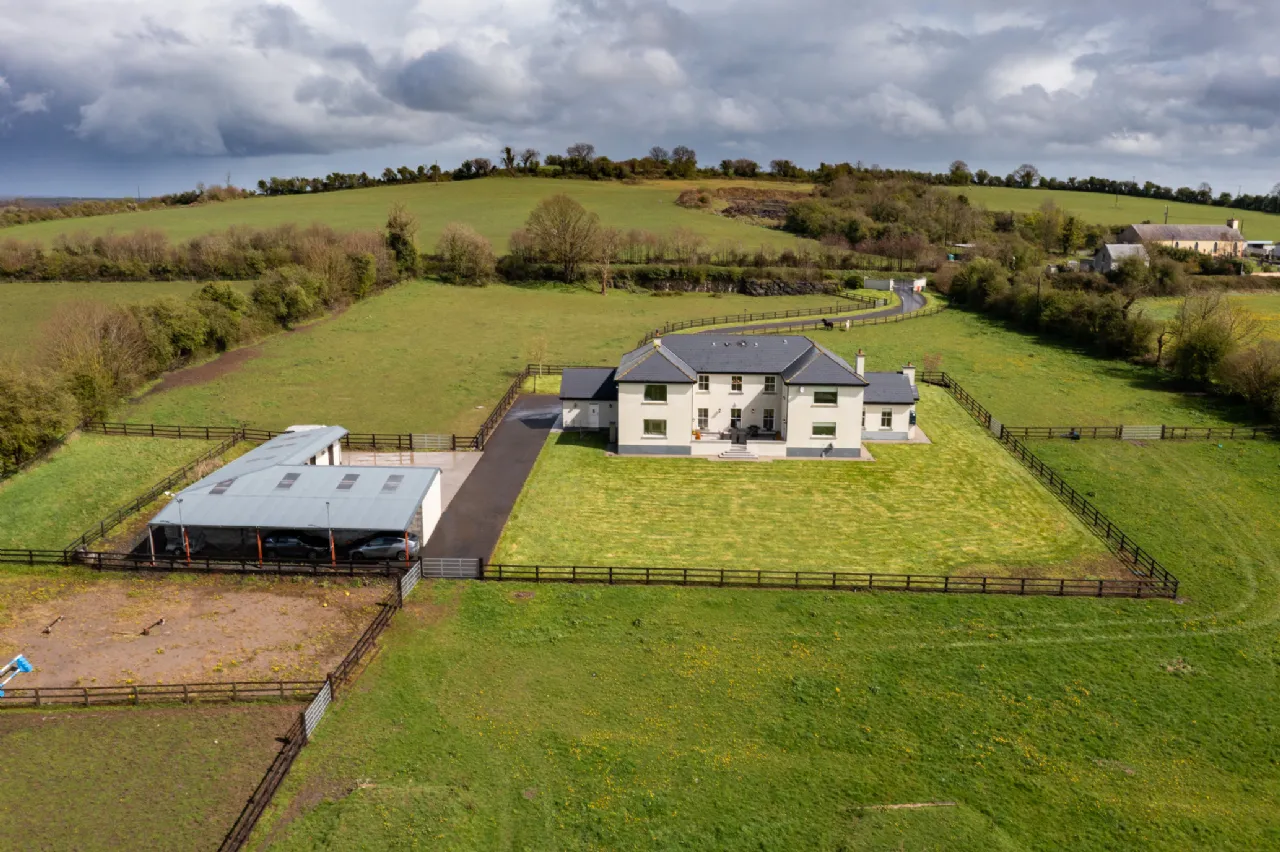 Photo of Gort na Pise, Peafield, Pike Of Rushall, Co. Laois, R32 N9Y7