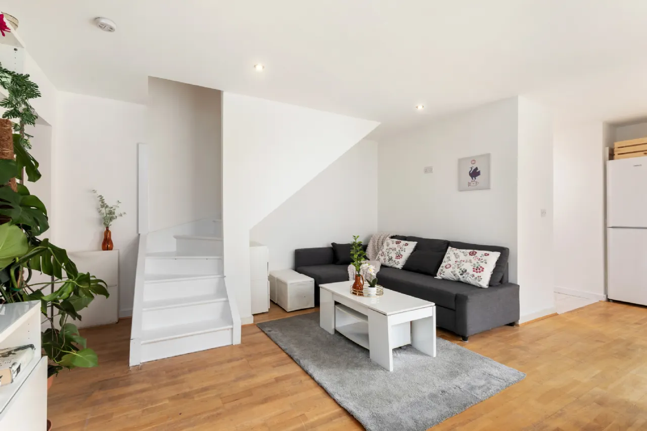 Photo of Apartment 9, Henrietta Hall, 43-45 Bolton Street, Dublin 1, D01 FV32