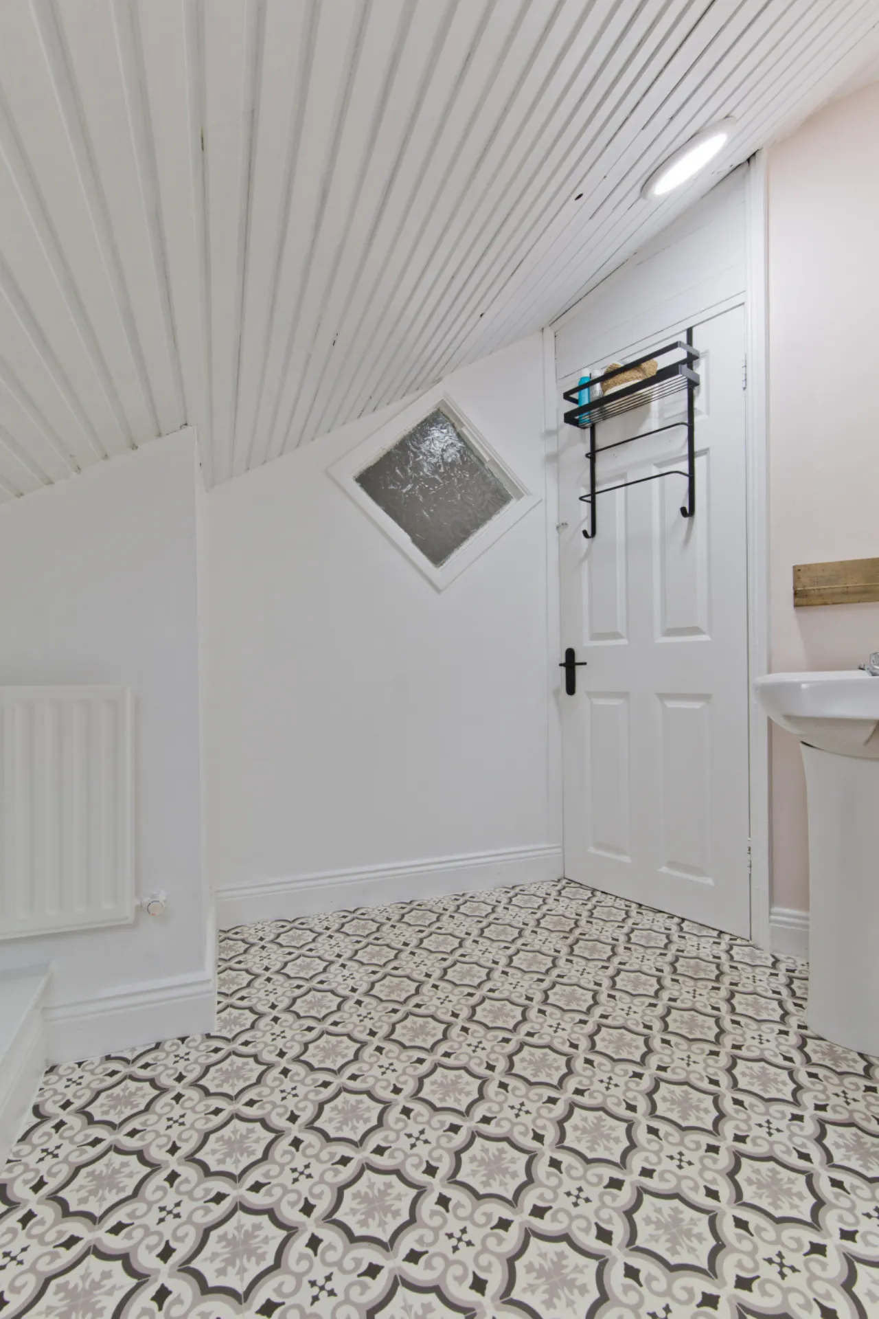 Photo of W, 5 Maxwell Street, Dublin 8, D08 Y8R2