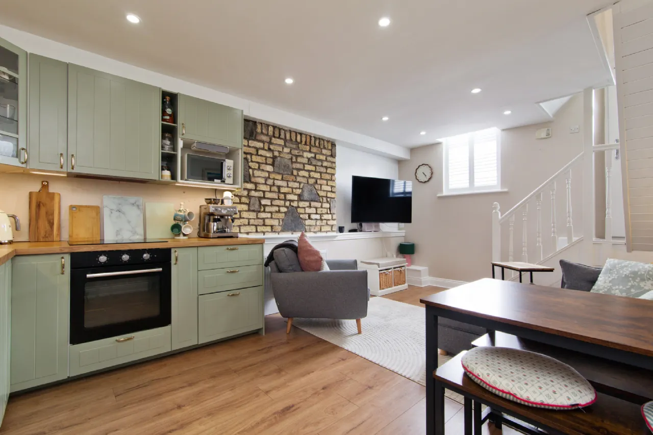 Photo of W, 5 Maxwell Street, Dublin 8, D08 Y8R2