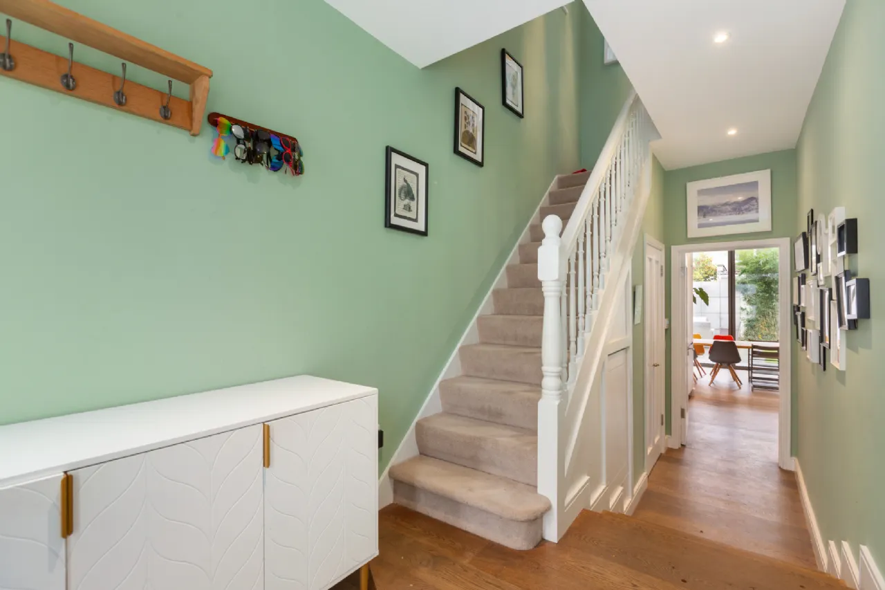 Photo of 8 Glencairn Lawn, The Gallops, Leopardstown, Dublin 18, D18 N8H0