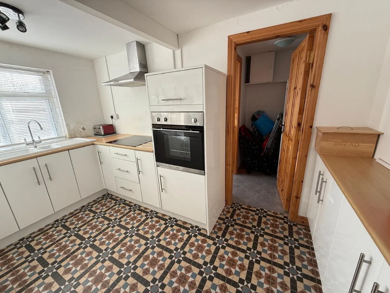 Photo of Quarry Cross, Gneeveguilla, Co. Kerry, P51 H9F7