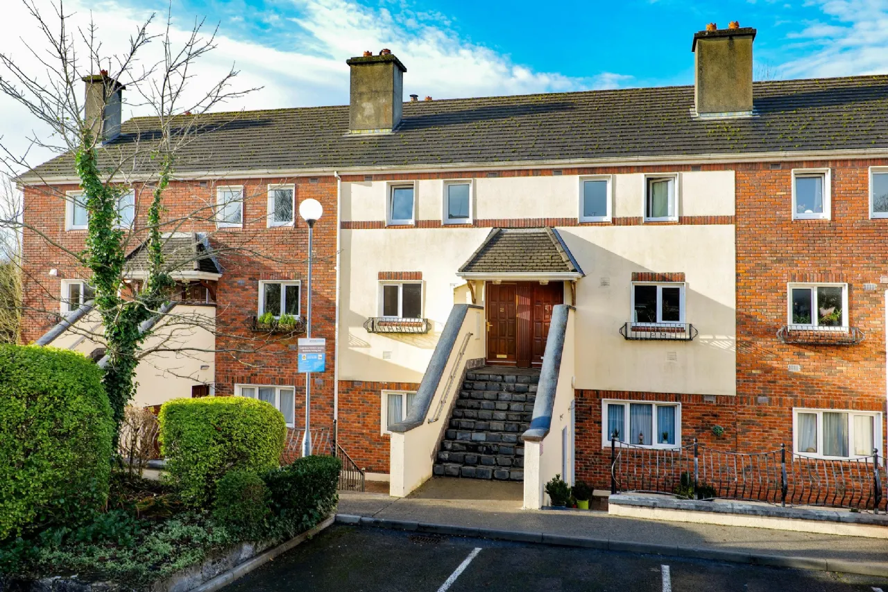 Photo of 25 Glenmore, College Road, Galway, H91 RX93