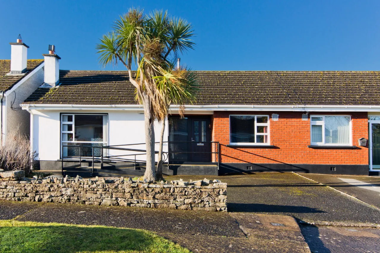 Photo of Camelot, 19 Knocklyon Grove, Knocklyon, Dublin 16, D16 PD80