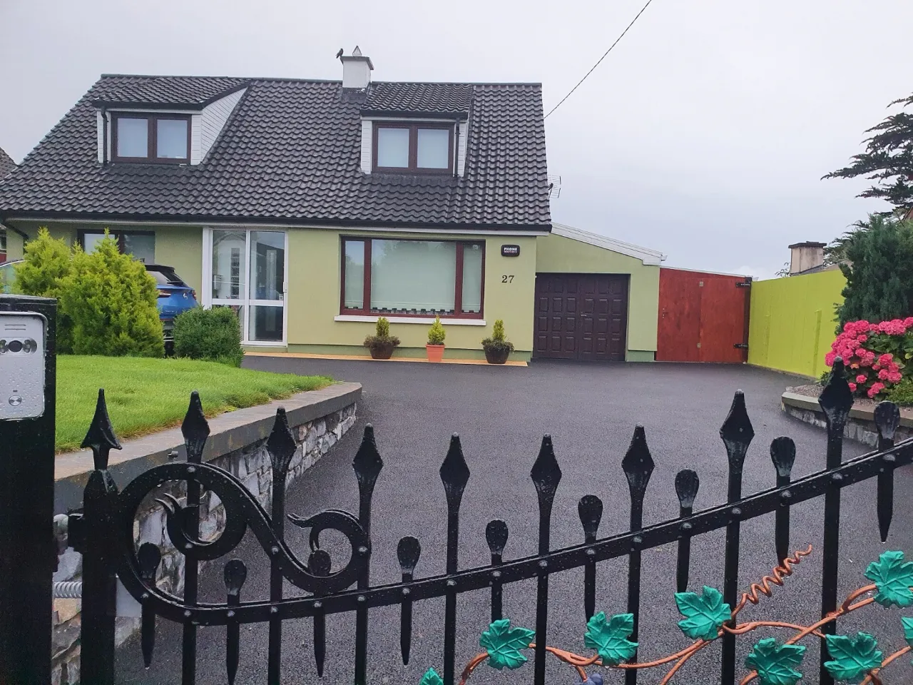 Photo of 27 Old Road, Cashel, Co Tipperary, E25RP44