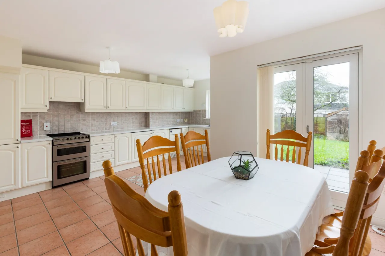 Photo of 32 Luttrellstown Rise, Castleknock, Dublin 15, D15 W3P3