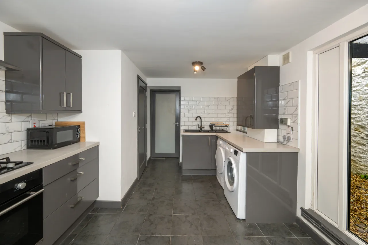 Photo of 5 Saint Patricks Terrace, Lower Glanmire Road, Cork, T23 A2K0