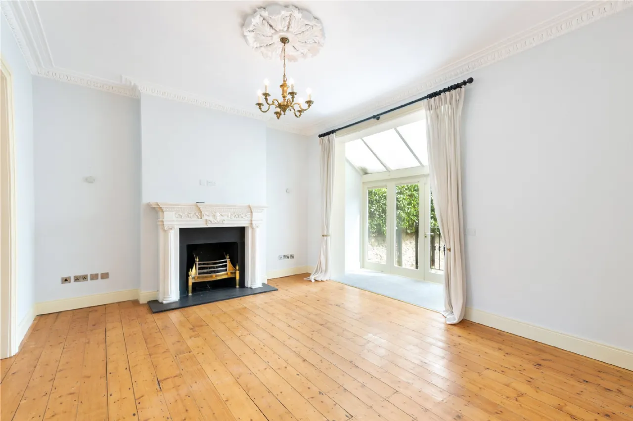 Photo of 33 St. Mary's Road, Ballsbridge, Dublin 4, D04 A6K2