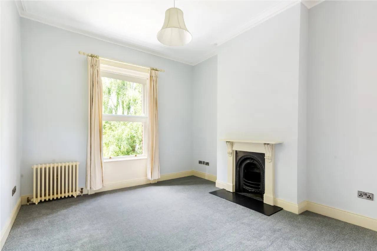 Photo of 33 St. Mary's Road, Ballsbridge, Dublin 4, D04 A6K2