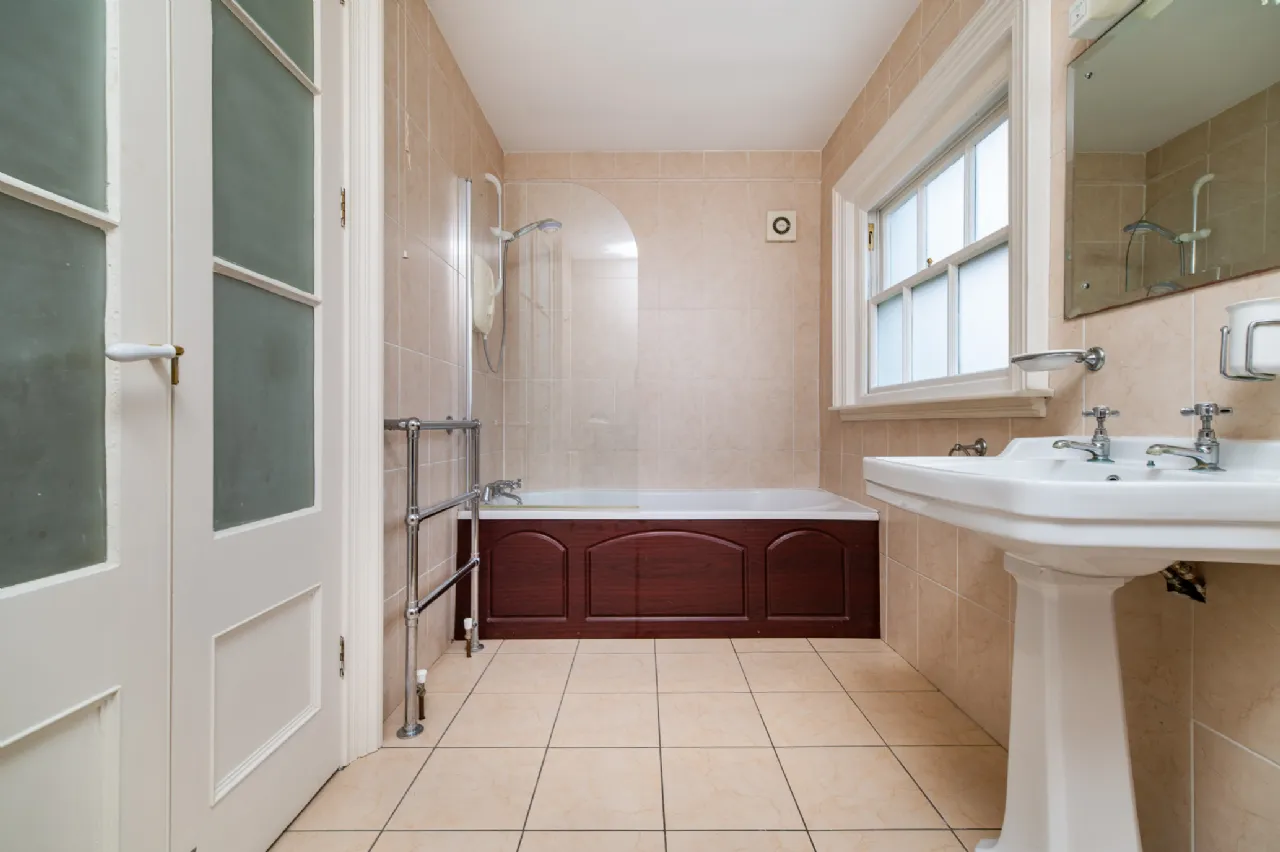 Photo of 4 John's Mall, Birr, Co Offaly, R42 VO45