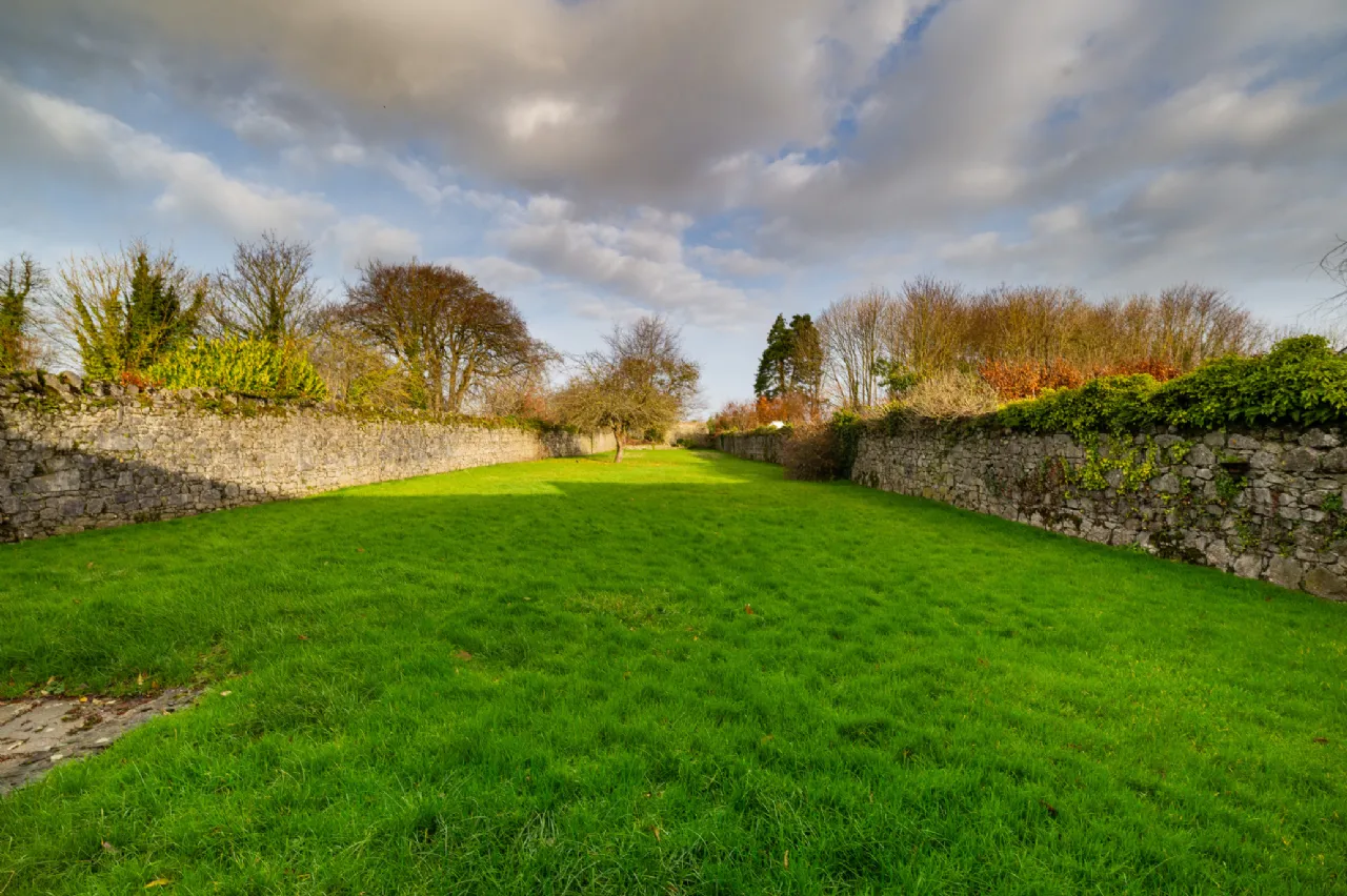 Photo of 4 John's Mall, Birr, Co Offaly, R42 VO45