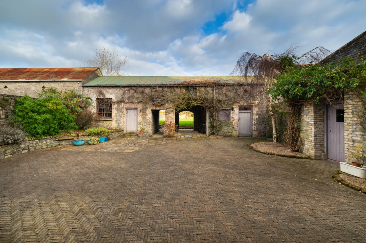 Photo of 4 John's Mall, Birr, Co Offaly, R42 VO45