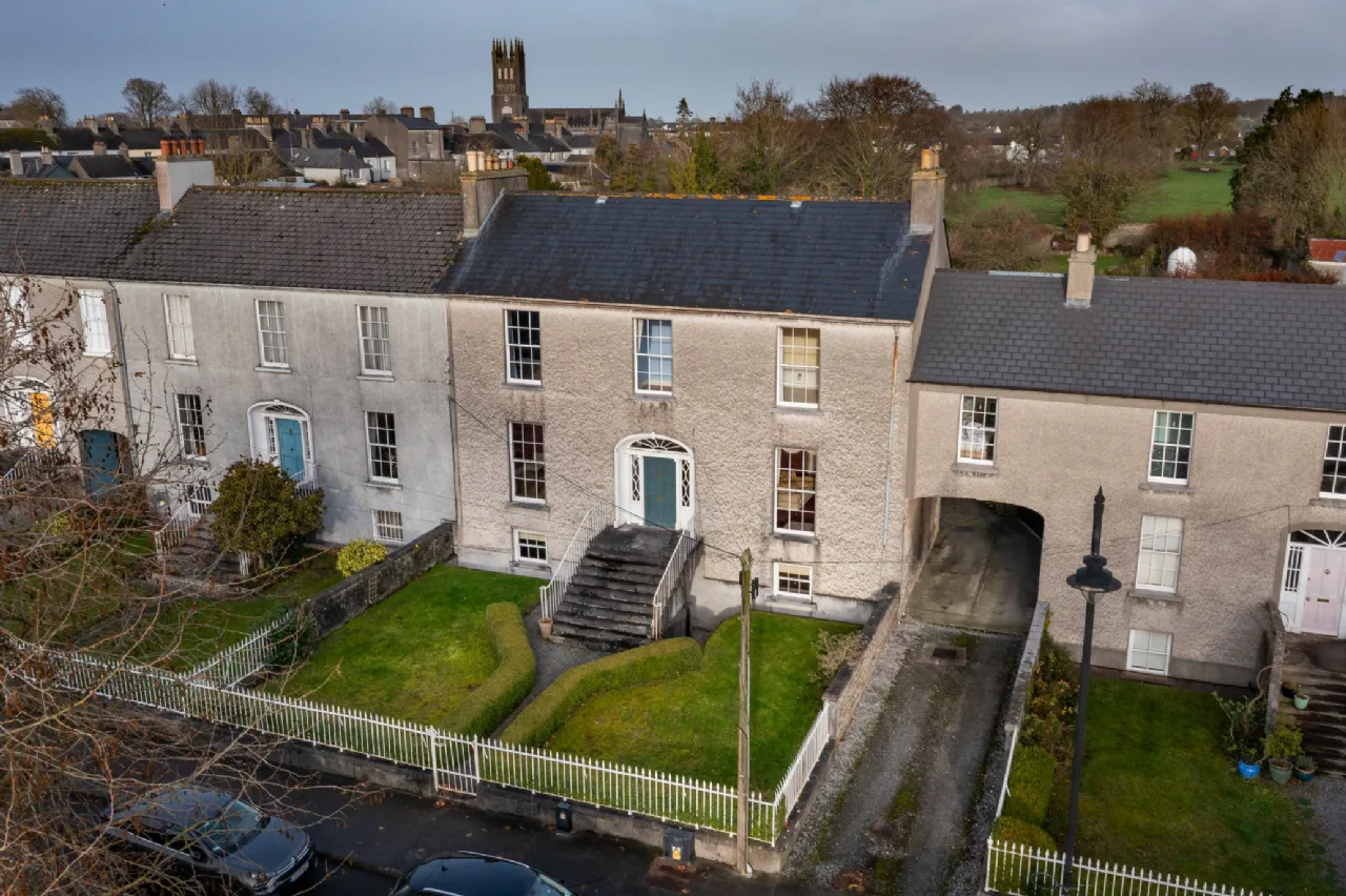 Photo of 4 John's Mall, Birr, Co Offaly, R42 VO45