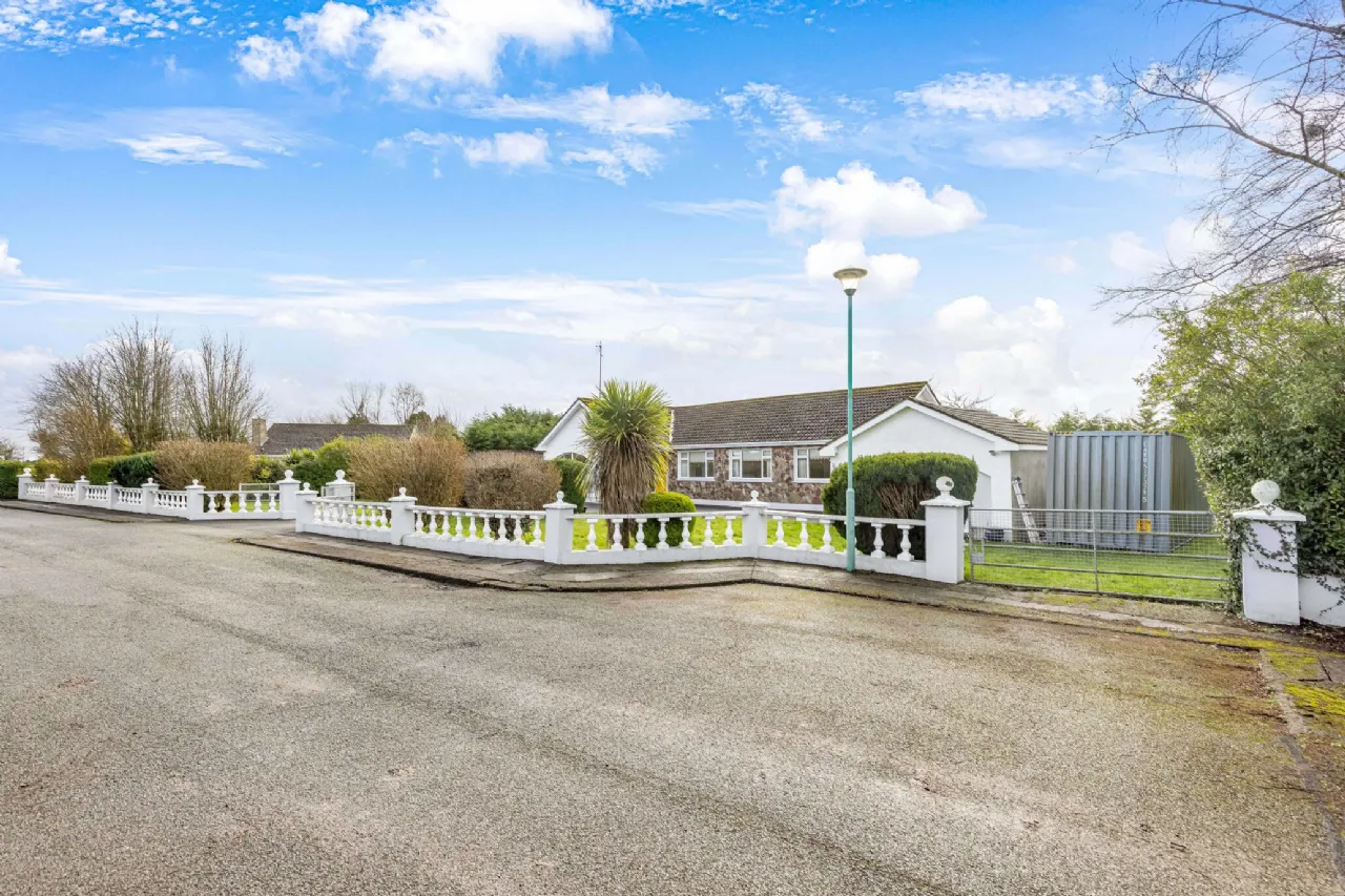 Photo of 3 Peacockstown Estate, Peacockstown, Dublin 15, D15 P30H