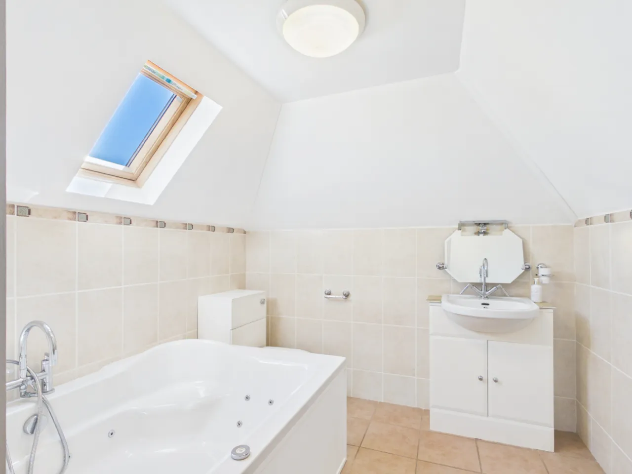 Photo of 30 The Willows, Clongour, Thurles, Co. Tipperary, E41 NY59