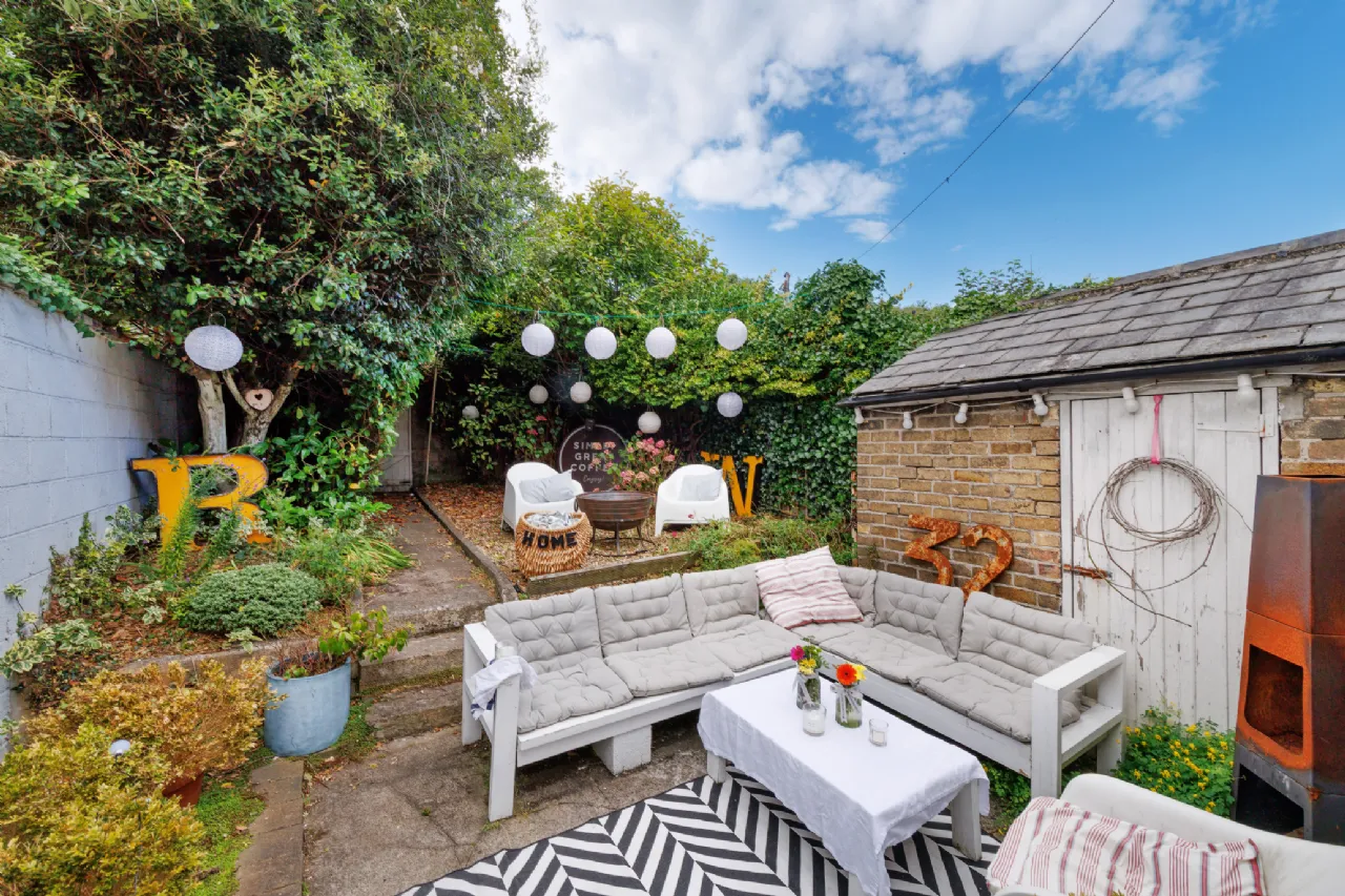 Photo of 98 Botanic Road, Glasnevin, Dublin 9, D09 X8K0