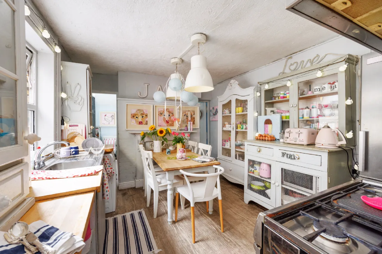 Photo of 98 Botanic Road, Glasnevin, Dublin 9, D09 X8K0