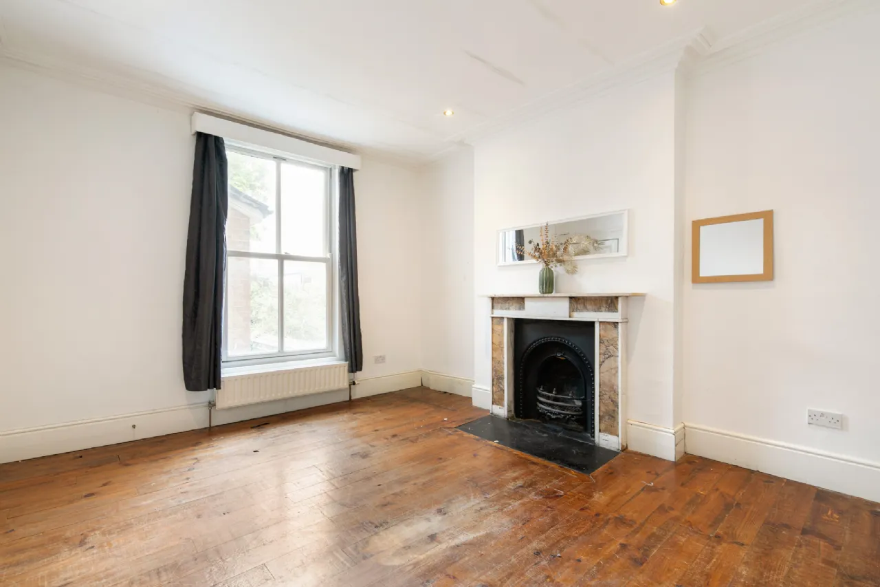 Photo of 27 Bloomfield Avenue, Dublin 8, D08 K3K6