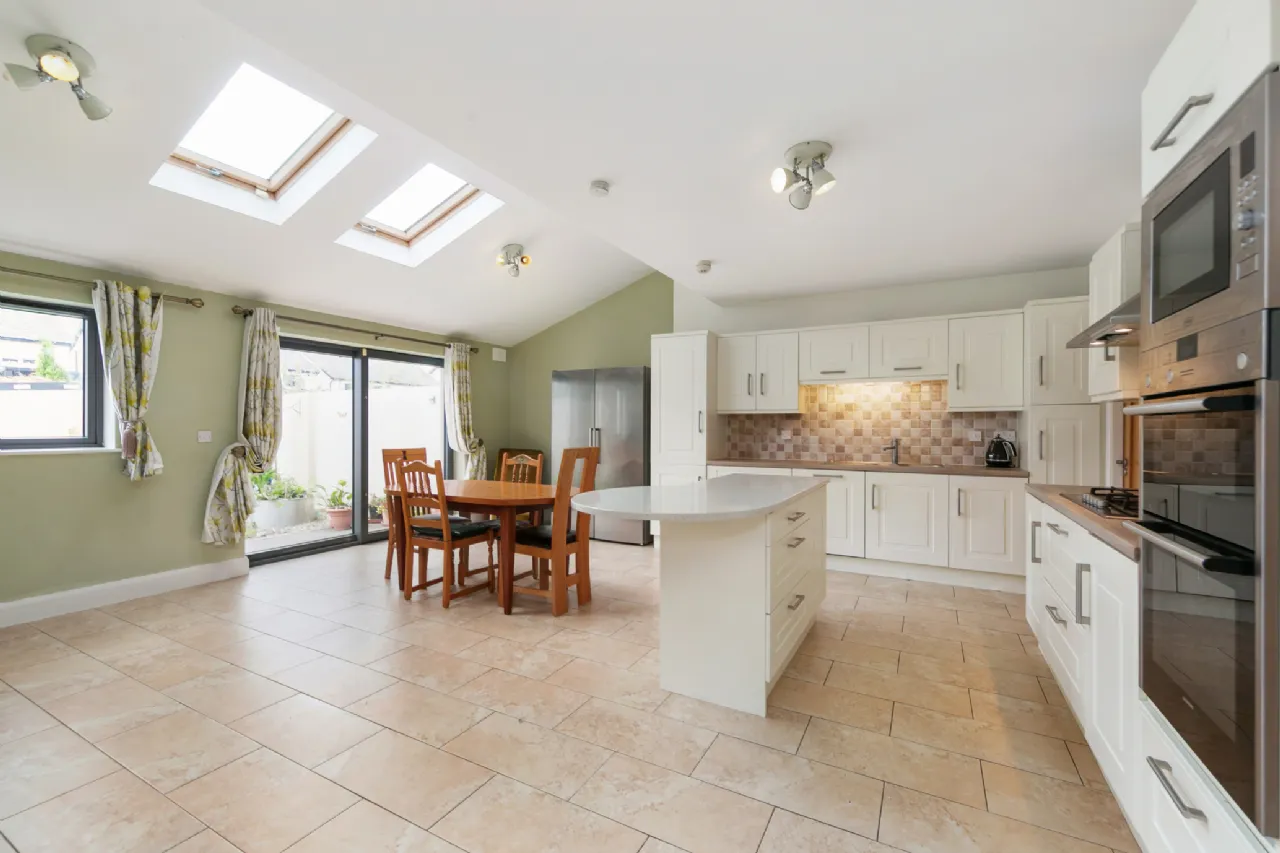 Photo of 4 The Avenue, Royal Oaks, Enfield, Co. Meath, A83PW35