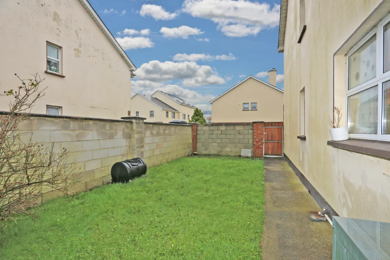 Photo of 2 Ballycasey Court, Shannon, Clare, V14 XY33
