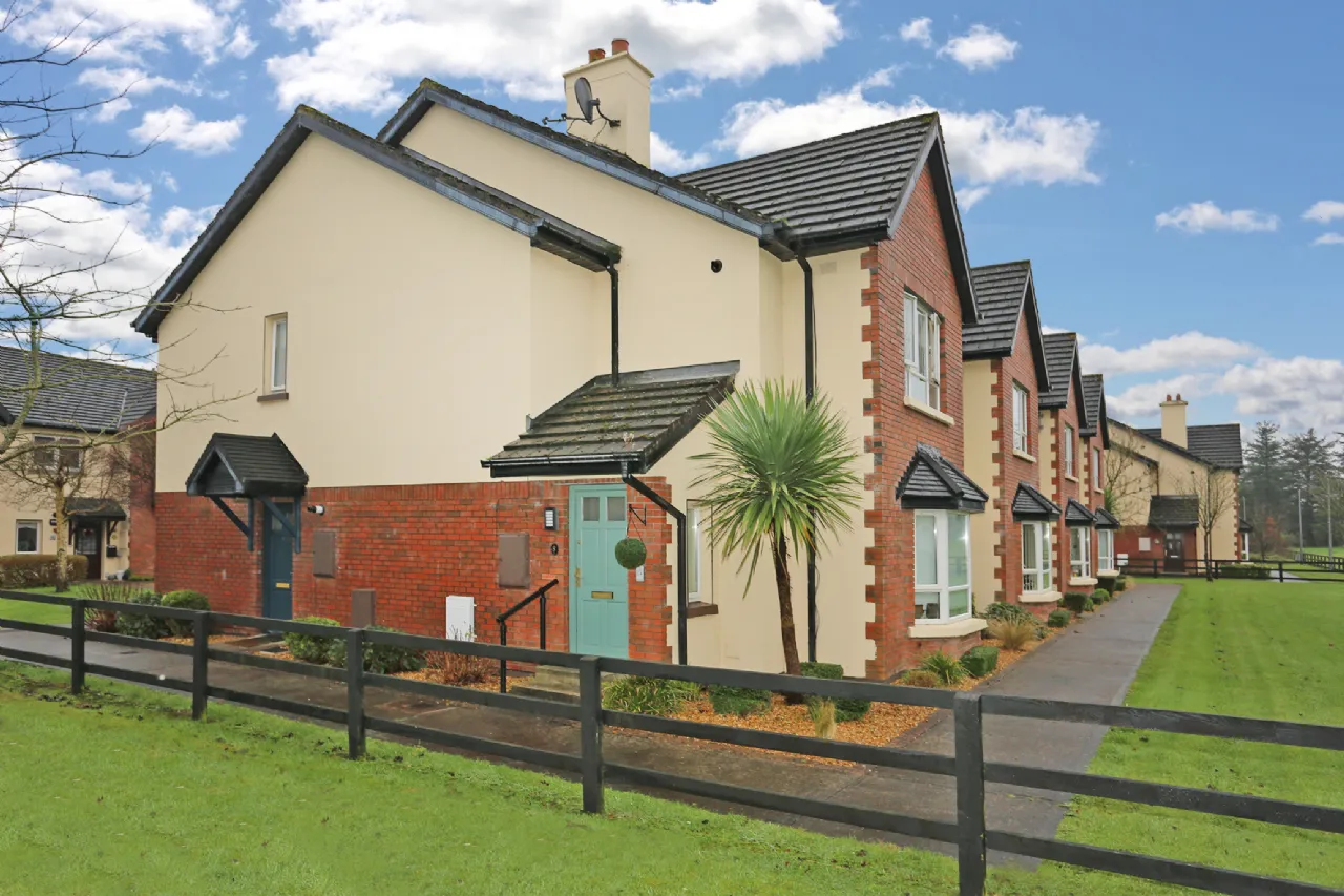 Photo of 8 Bru Ard Caoin, Shannon, Co Clare, V14 YX20