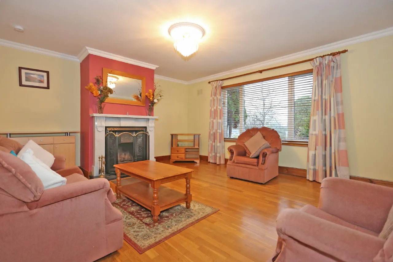 Photo of 31 Woodview Heights, Sixmilebridge, Co. Clare, V95H6K1