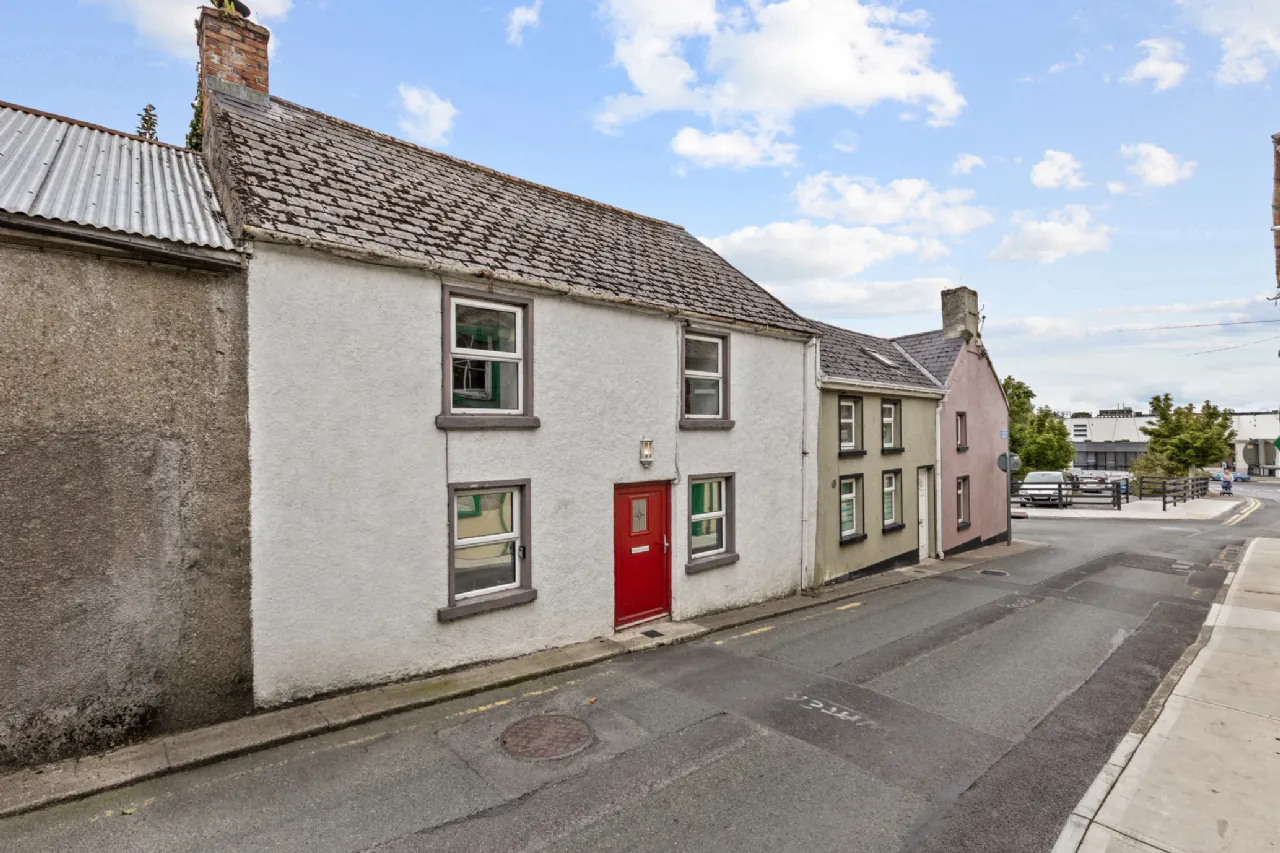Photo of The Red Door, Old Chapel Lane, Tullow, Co. Carlow, R93HP68