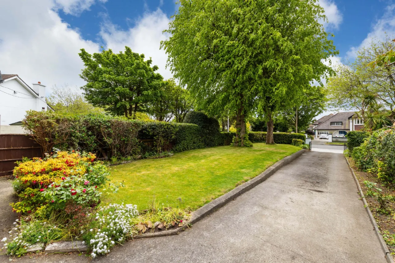 Photo of 96 Mount Prospect Avenue, Clontarf, Dublin 3, D03 R886