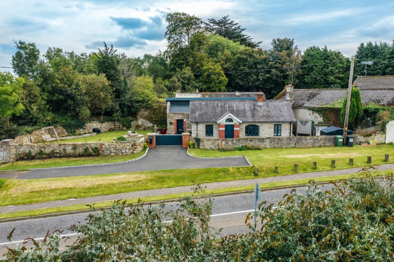 Photo of Laurel Cottage, Stocking Lane, Rathfarnham, Dublin 16, D16 F596