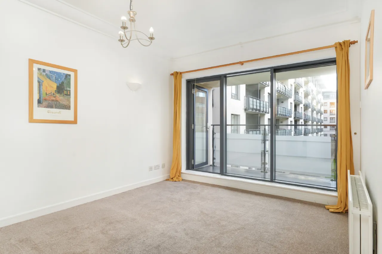 Photo of 6 Barrow House, Custom House Square, IFSC, Dublin 1, D01 A317