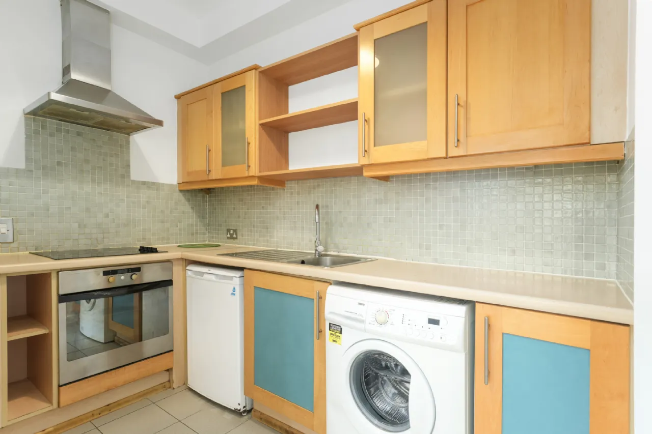 Photo of 6 Barrow House, Custom House Square, IFSC, Dublin 1, D01 A317