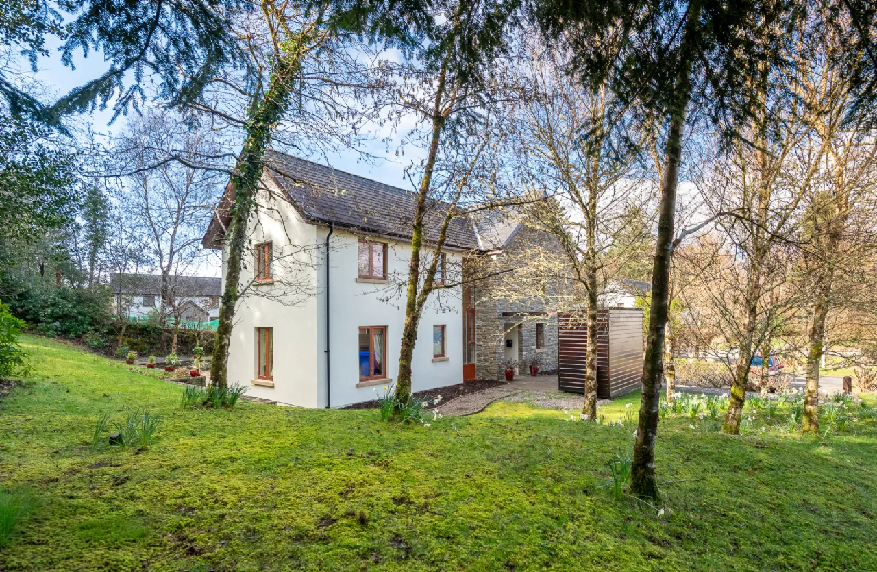 Photo of An Dún House, 6 Mountain View, Sheen Falls Country Club, Kenmare, Co Kerry, V93 XK85