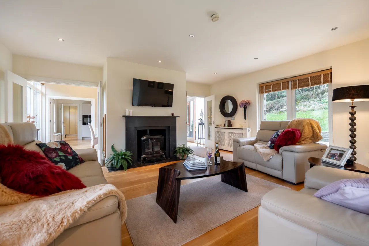 Photo of An Dún House, 6 Mountain View, Sheen Falls Country Club, Kenmare, Co Kerry, V93 XK85