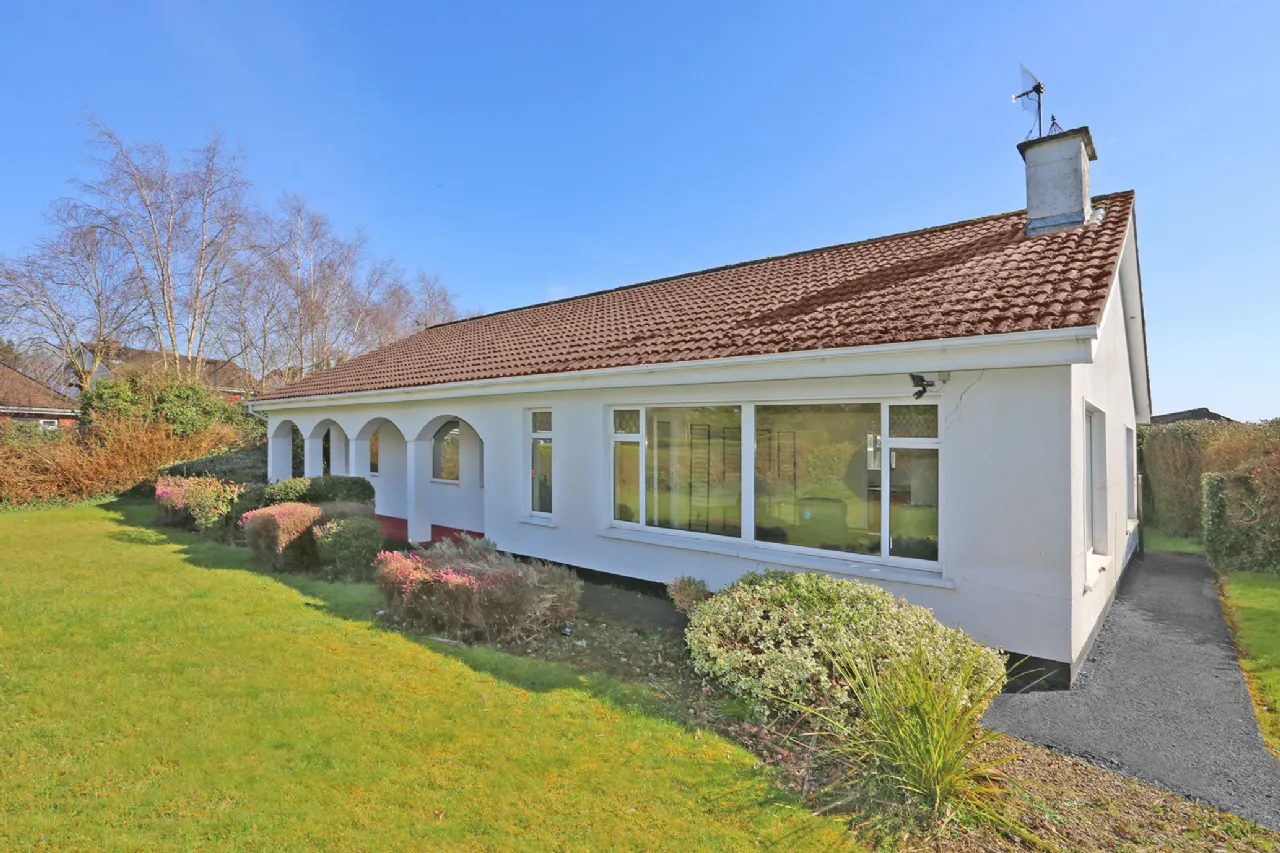 Photo of 16 Gleann Na Smol, Shannon, Co. Clare, V14 EW86