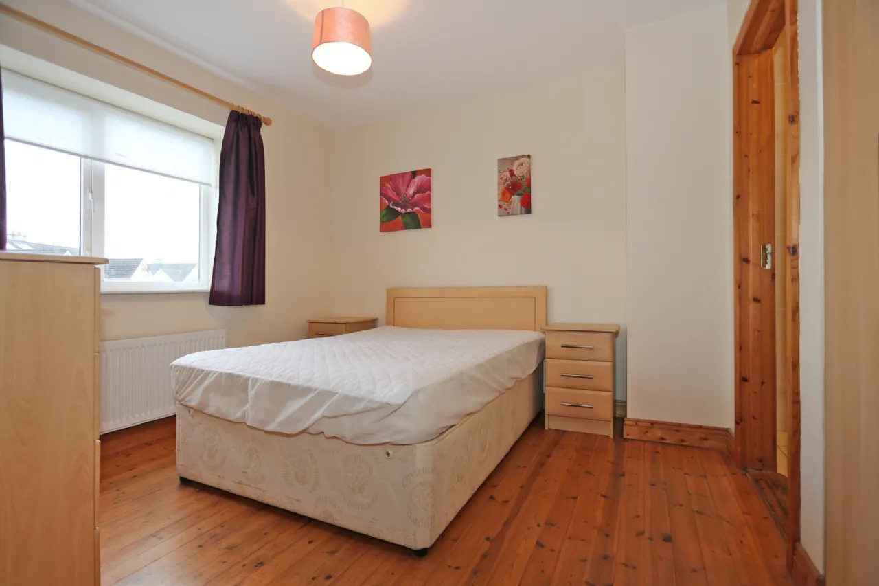 Photo of 27 Dun Aras, Shannon, Clare, V14DF22