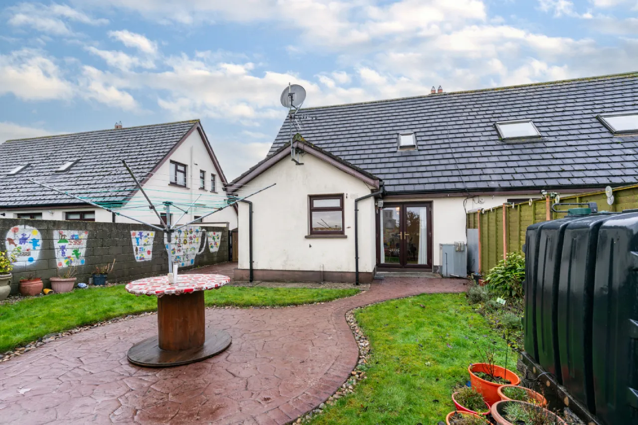 Photo of 2 Woodstock Close, Athy, Co. Kildare, R14 FH51