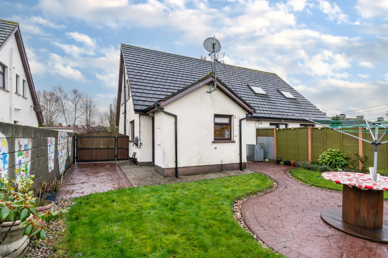 Photo of 2 Woodstock Close, Athy, Co. Kildare, R14 FH51