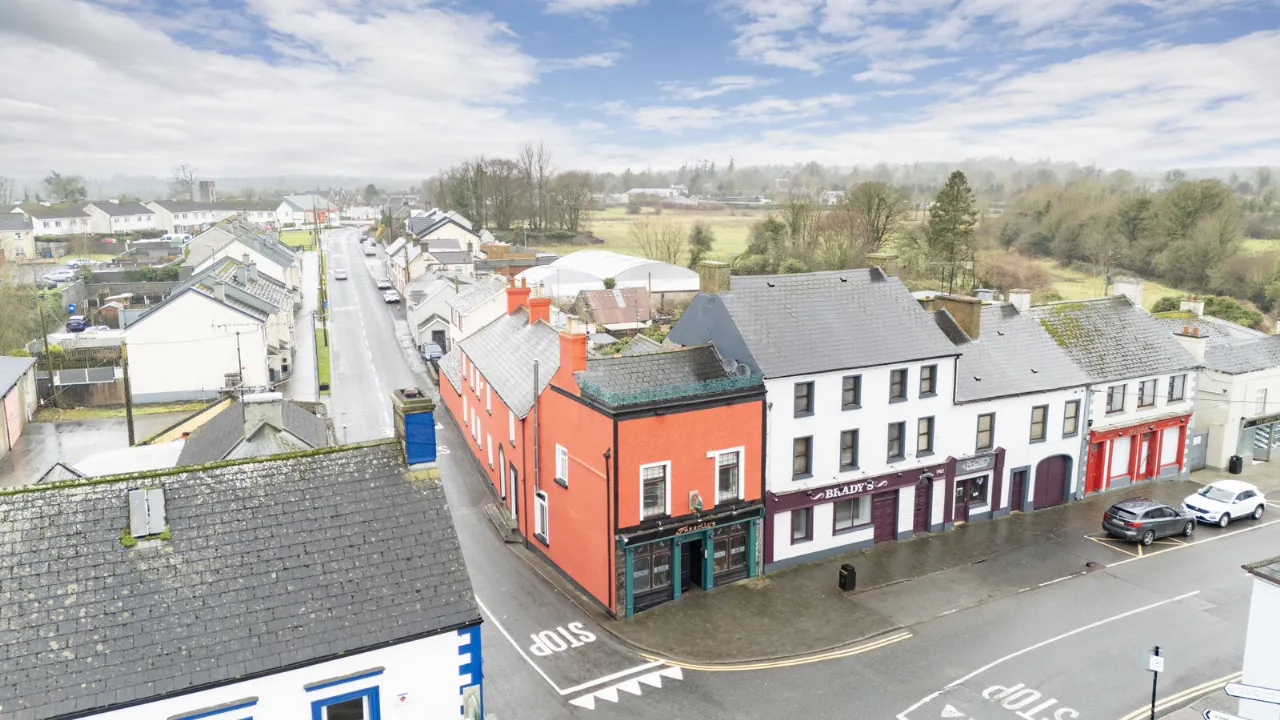Photo of Farrelly's Bar, The Square, Castlepollard, Co. Westmeath, N91 KV96