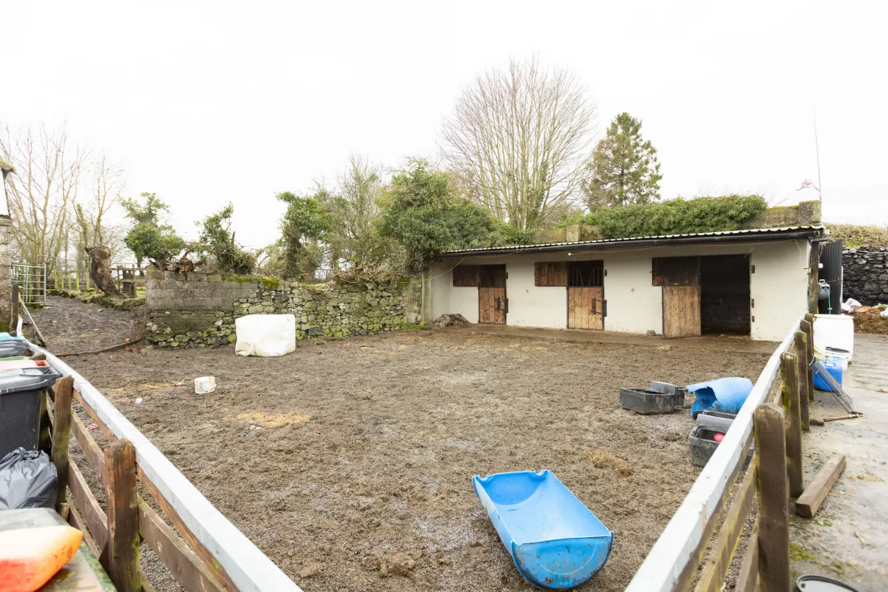 Photo of Farrelly's Bar, The Square, Castlepollard, Co. Westmeath, N91 KV96