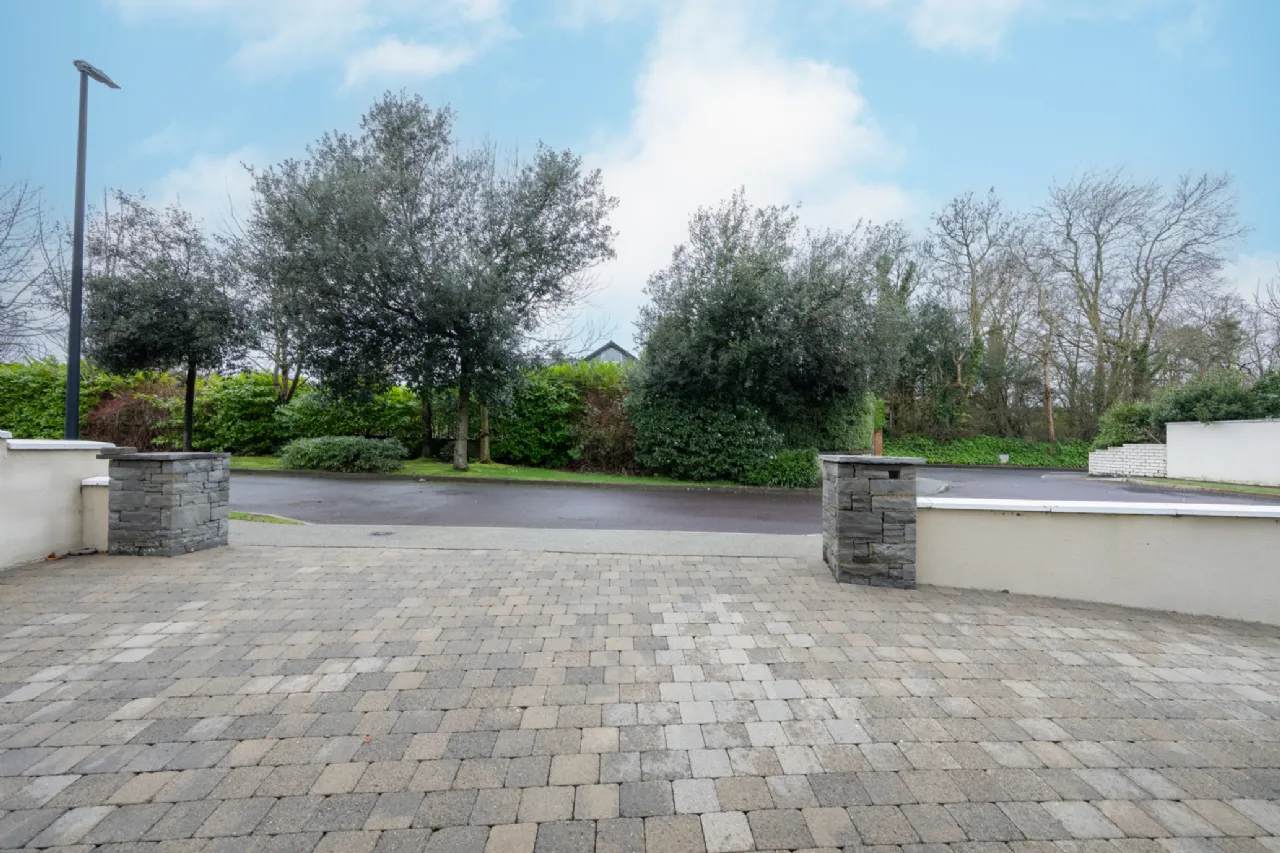 Photo of 4 Courtwood, Garryduff, Rochestown, Cork, T12NRC4