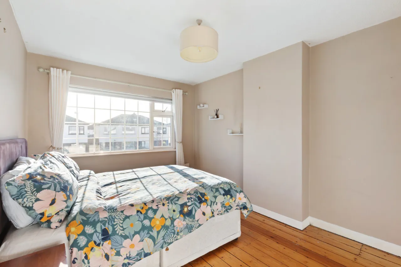 Photo of 37 Castleknock Crescent, Castleknock, Dublin 15, D15KOWV