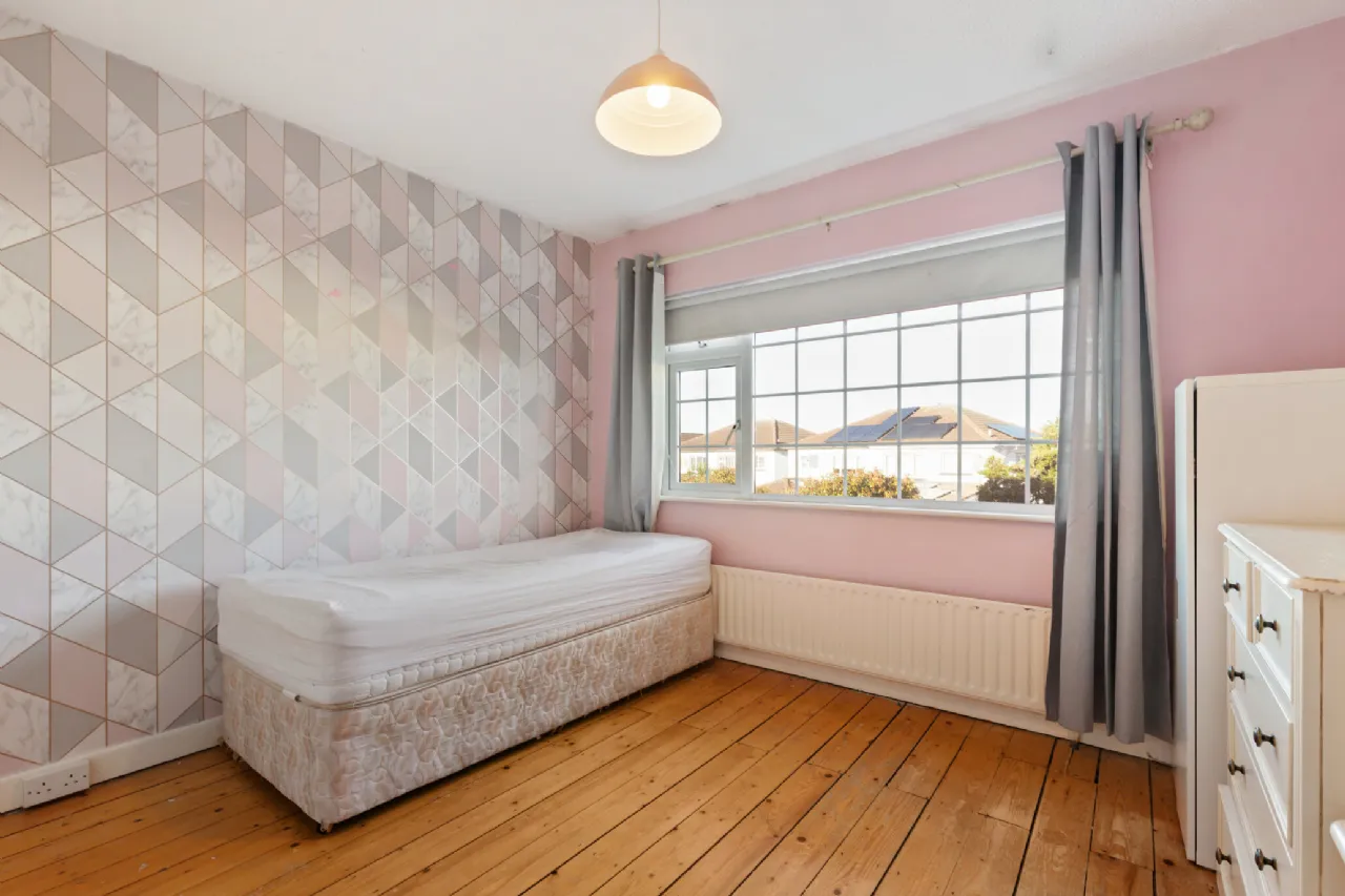 Photo of 37 Castleknock Crescent, Castleknock, Dublin 15, D15KOWV