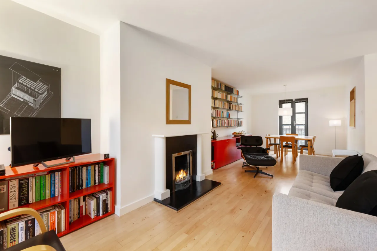 Photo of 2 Cannon Mews East, Beggars Bush, Ballsbridge, Dublin 4, D04 KX49