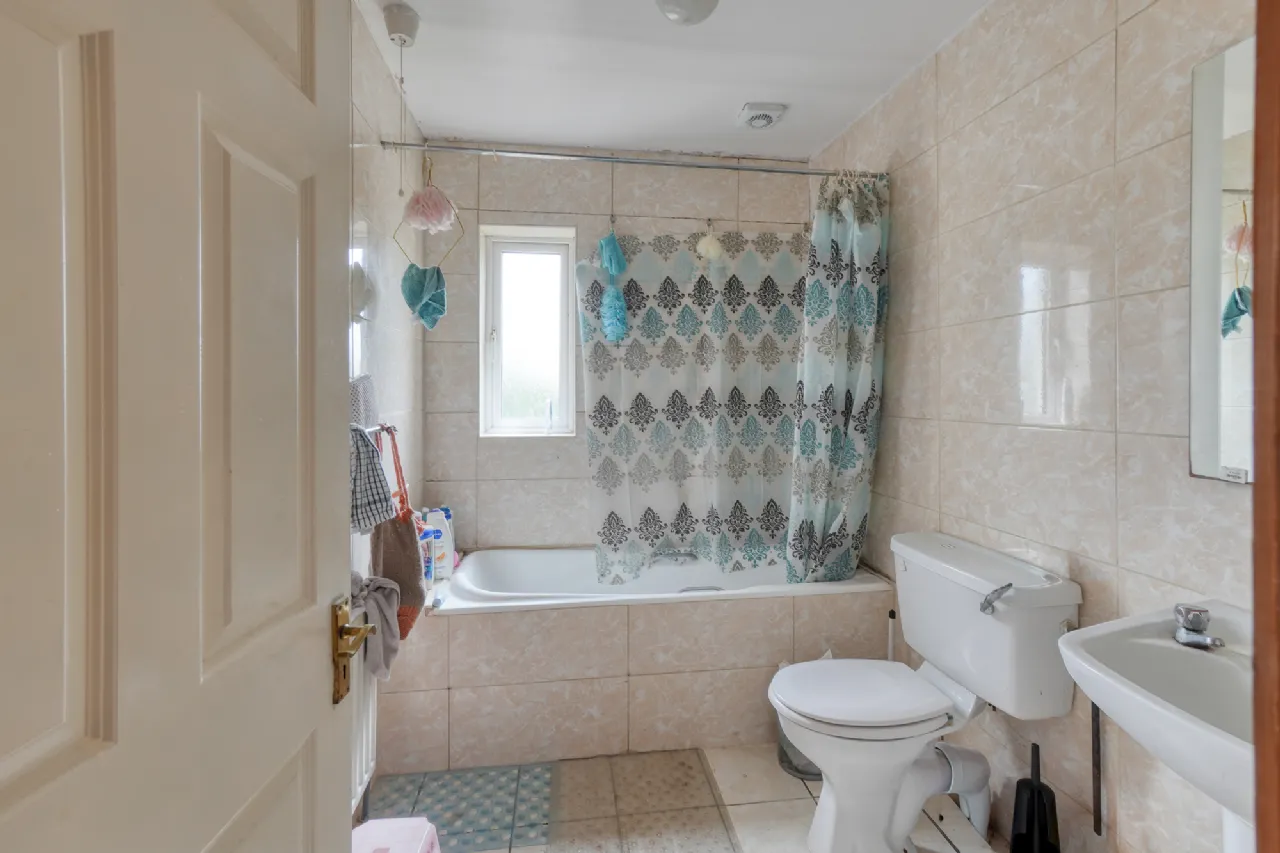 Photo of 110 Rossvale,, Mountmellick Road,, Portlaoise,, Co.Laois, R32K6FW