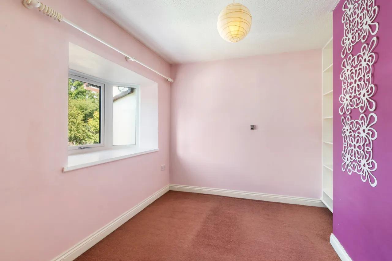 Photo of 10 Riverside Walk, Clonskeagh Road, Dublin 6, D06 D8R4