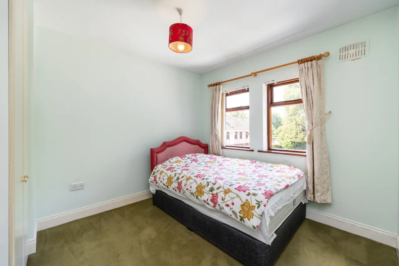 Photo of 30 Saint John's Wood, Castle Avenue, Clontarf, Dublin 3, D03 AE06